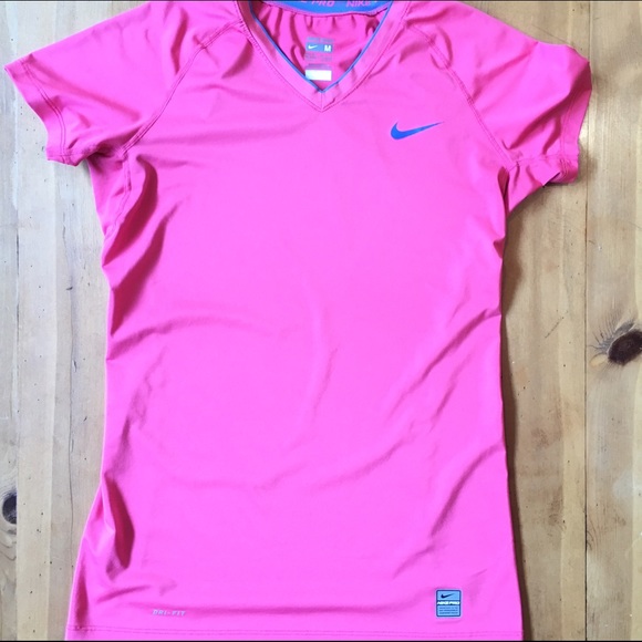 Nike Tops - Nike Pro Dri Fit Top