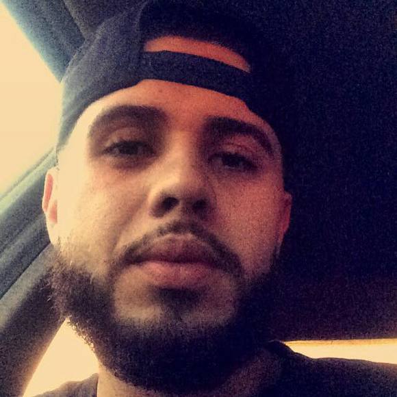 Meet your Posher, Carlos