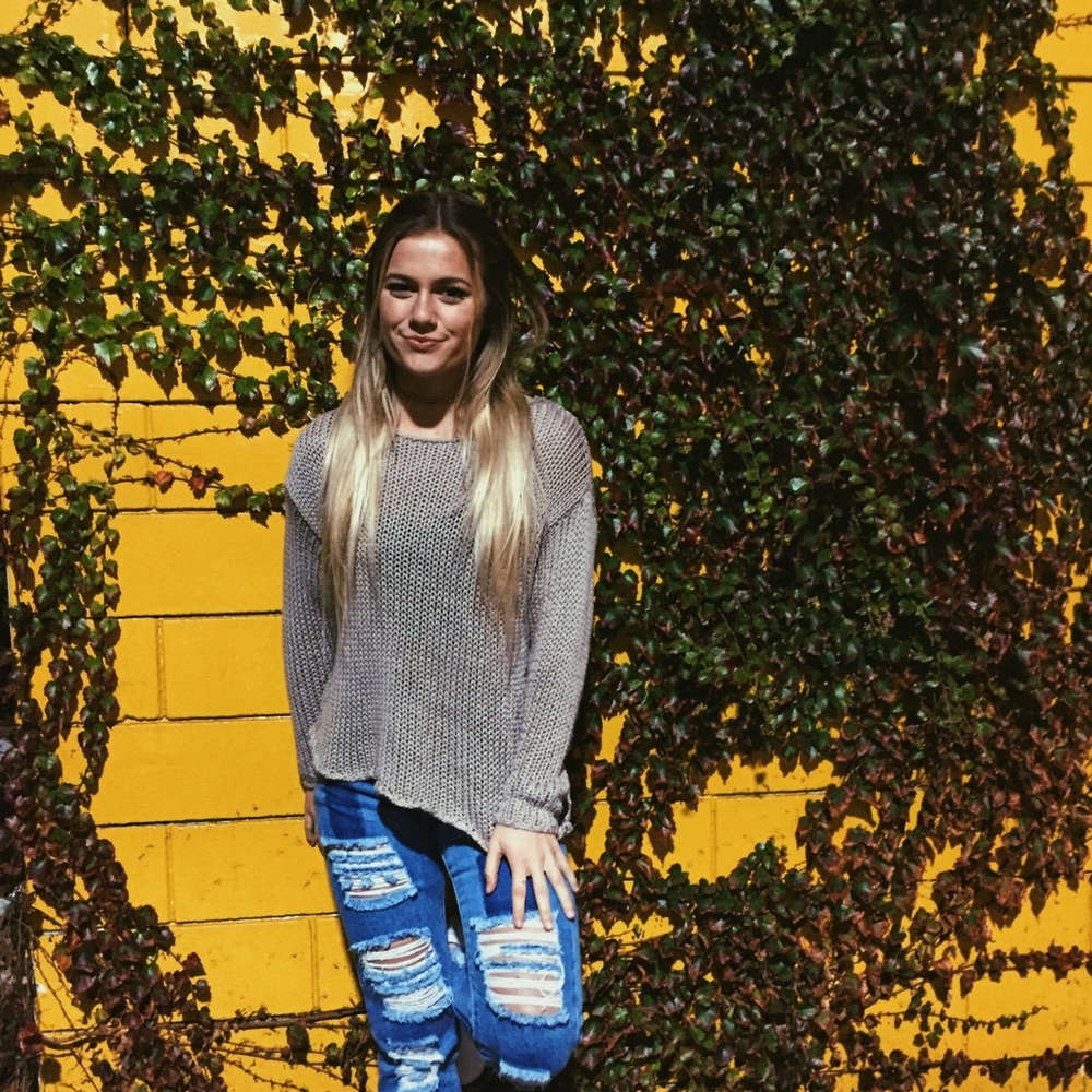 Meet your Posher, Makena