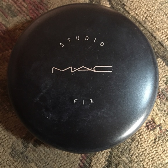 MAC Studio Fix Powder