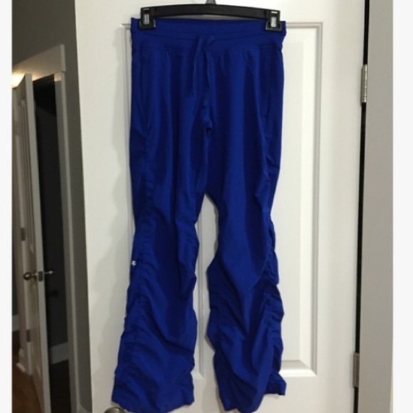 UA new condition Storm pants