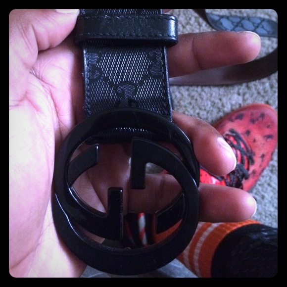 All black Gucci Belt