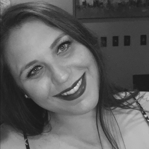 Meet Your Posher, Meg - Picture 1 of 1