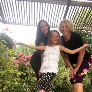 Meet your Posher, Libby