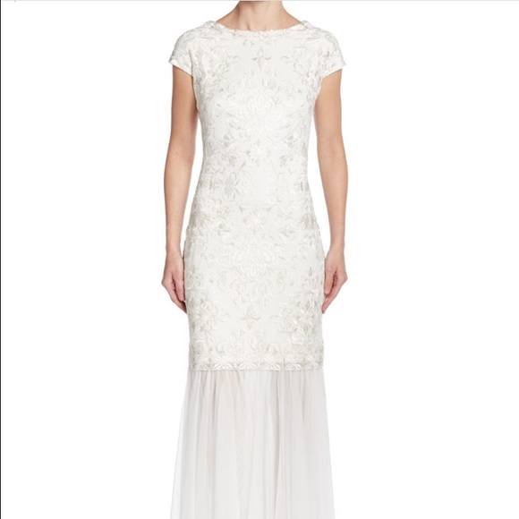 Tadashi Shoji Embroidered Trumpet Gown NEW W/ TAGS