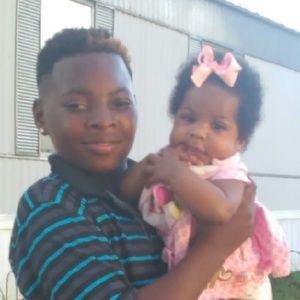 Meet your Posher, Devontae