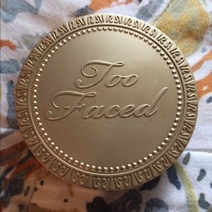 Too Faced Bronzer