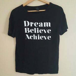 🎉FINAL PRICE🎉 Graphic T-shirt