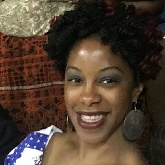 Meet your Posher, Simone - Picture 1 of 1