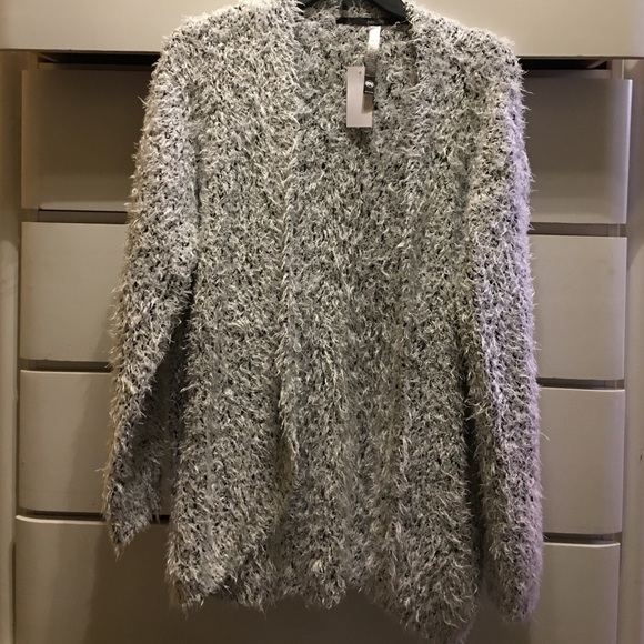 Fluffy sweater!!