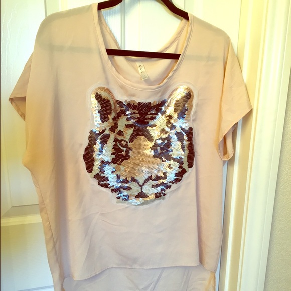 Boutique oversized sequined tiger blouse