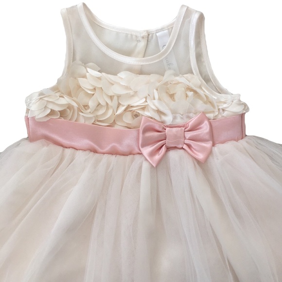 Special occasion dress - Picture 2 of 2