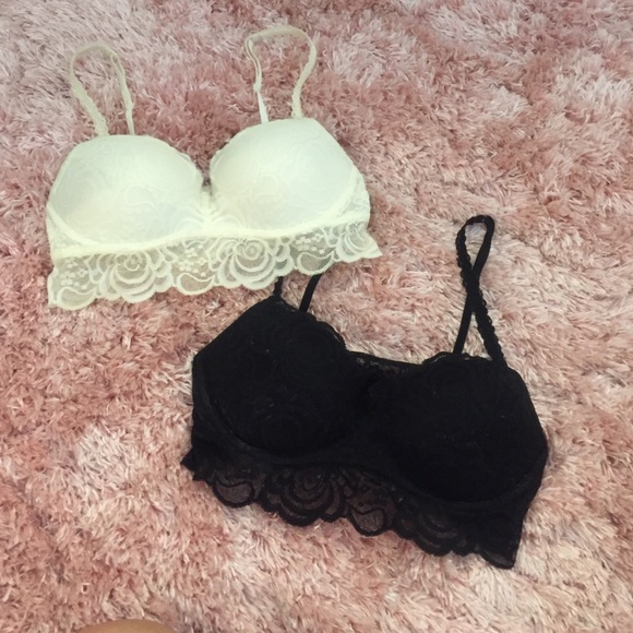 Lightly worn VICTORIA SECRET padded slip on bras