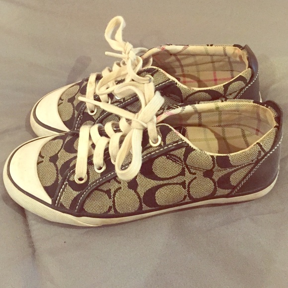 Coach Size 5 Sneakers!!