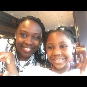 Meet your Posher, Aline