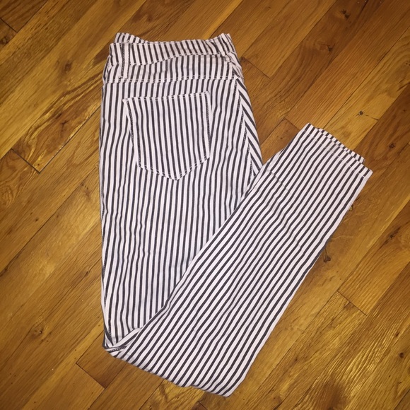 Black and white striped midrise skinny jeans
