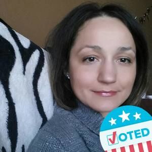 Meet your Posher, Liana