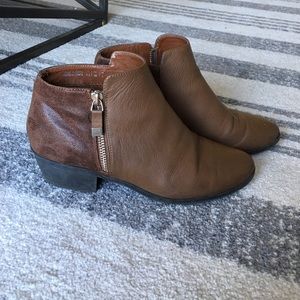 ‼️LAST DAY OF SALE‼️Brown Ankle Boots