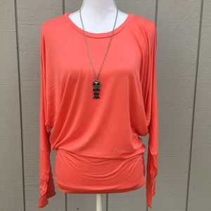 🛍BOUTIQUE BLOWOUT 🛍 April Spirit Coral Top