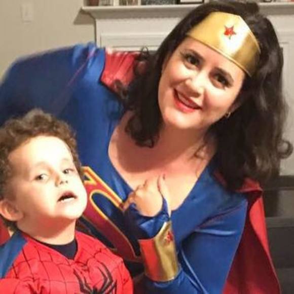 Meet your Posher, Nicolle