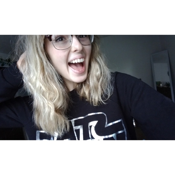 Meet your Posher, Brooklyn - Picture 1 of 1