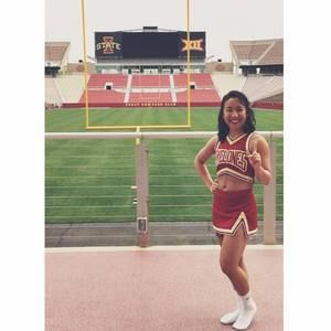 Meet your Posher, Liza