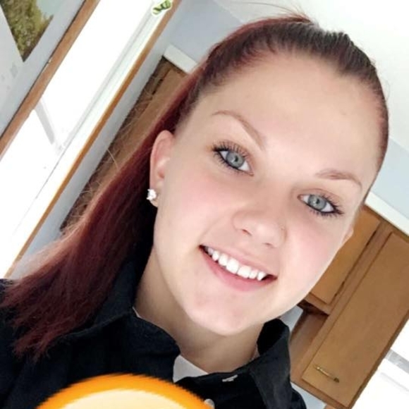 Meet your Posher, Taylor - Picture 1 of 1