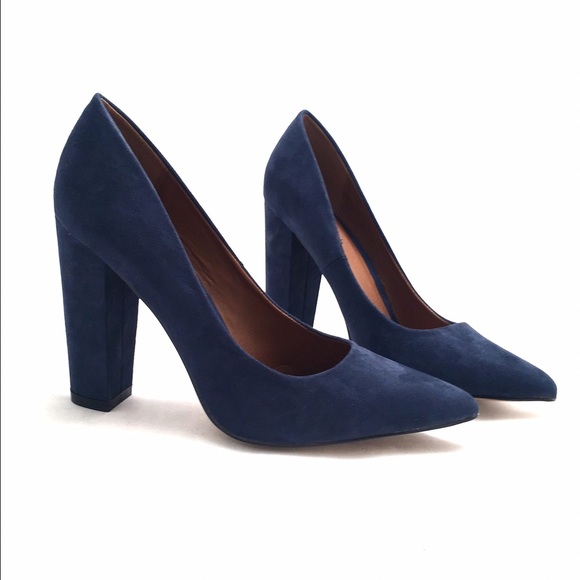 navy pumps block heel