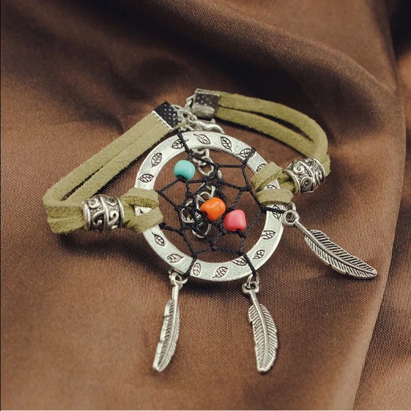 Dreamcatcher Bracelet 📿 Bohemian Chic 📿 - Picture 4 of 4