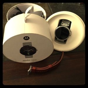 Moto 360 1st Generation Watch