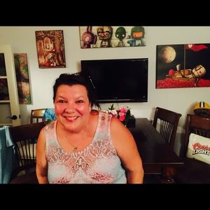 Meet your Posher, Dawn