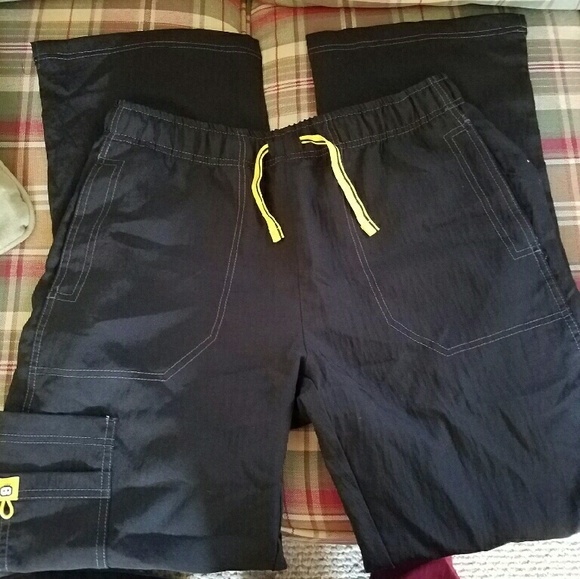 Wonder Wink scrub pants