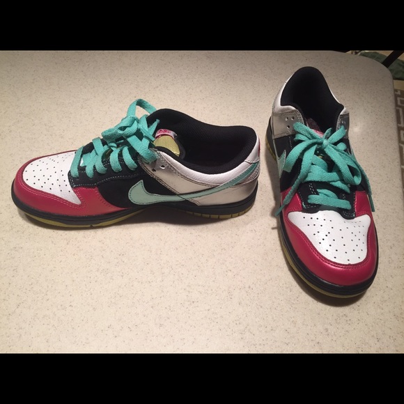 Like New Colorful Nike 6.0 - Picture 1 of 4