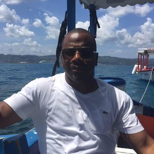 Meet your Posher, Demond