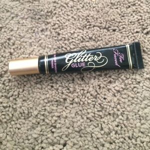 Too Faced glitter glue