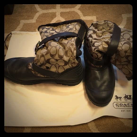 Coach fur lined boots size 10