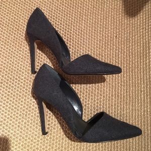 NWOT Banana Republic D'orsay Pumps. Size 8.5.
