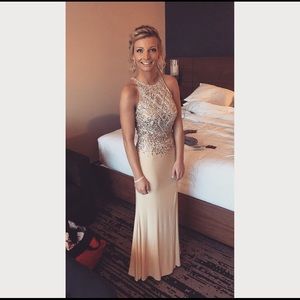 Beautiful Formal Dress!!