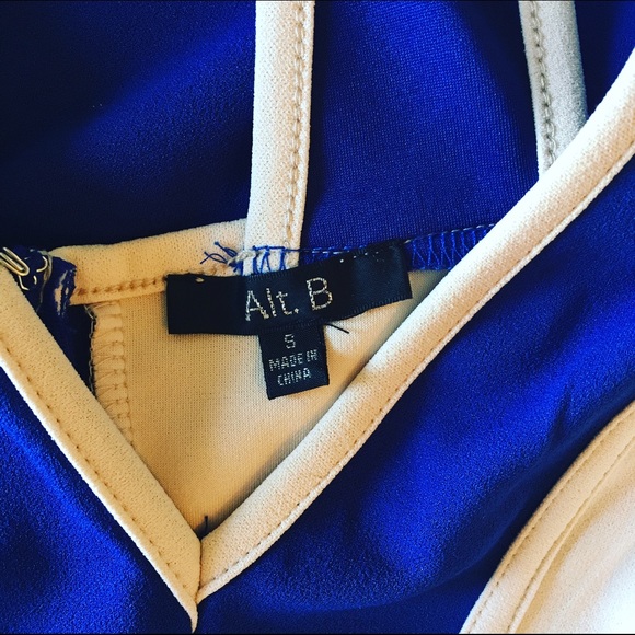 Sleek N' Sexy Bandage Dress - Picture 3 of 4