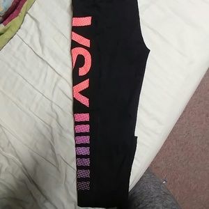 Knockout yoga pants leggings