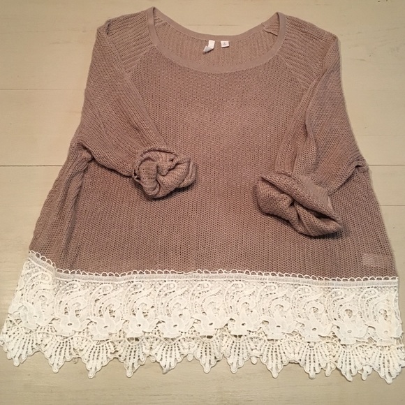 Frenchi Lightweight Sweater Top