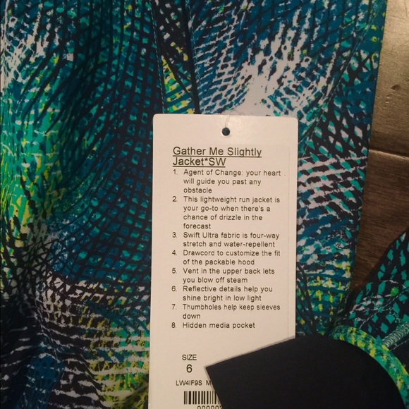 Lululemon Jacket size 6 - Picture 3 of 3