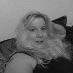 Meet your Posher, Adrienne