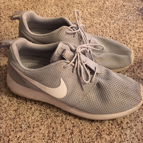 Grey Nike Roshes
