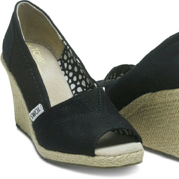 Toms Canvas Wedges