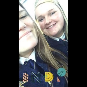 Meet your Posher, Chloe