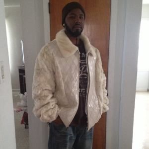 Meet your Posher, Goldie