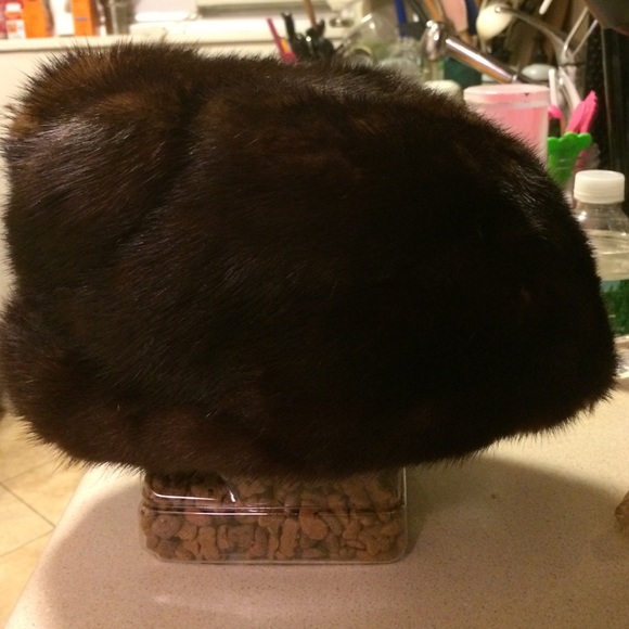 Vintage mink fur hat - Picture 4 of 4