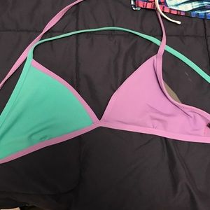 Jolyn contrast top large. Concealed cash only