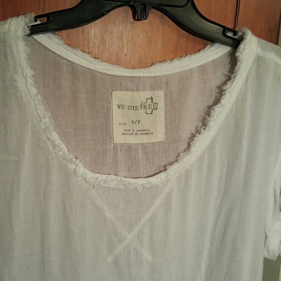 Free People top - Picture 2 of 4